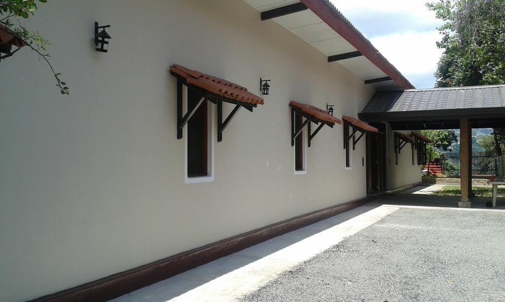 The Buena Vista Kandy Exteriér fotografie